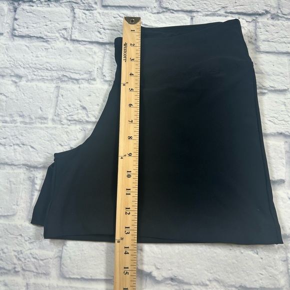 NWOT Bally Women's Black Athletic Shorts. Never Worn. Size Large. - Picture 7 of 8